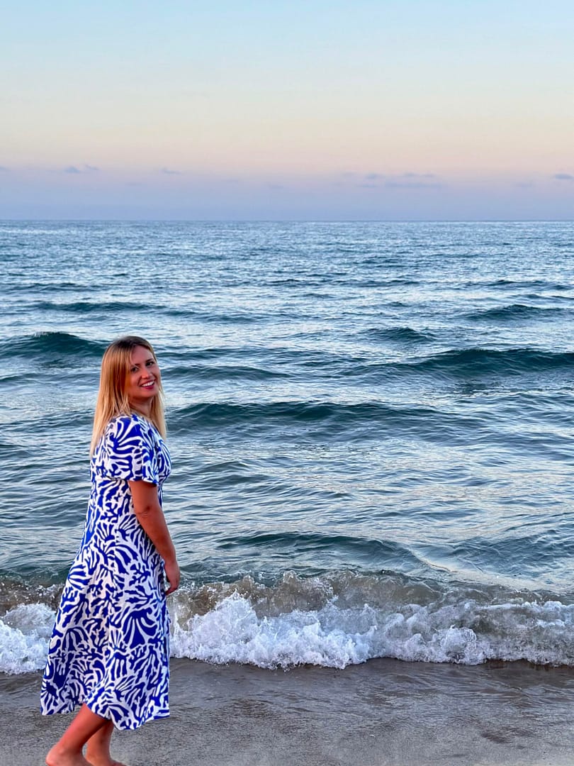 Autorka na plaży w Gandii (region Walencji)